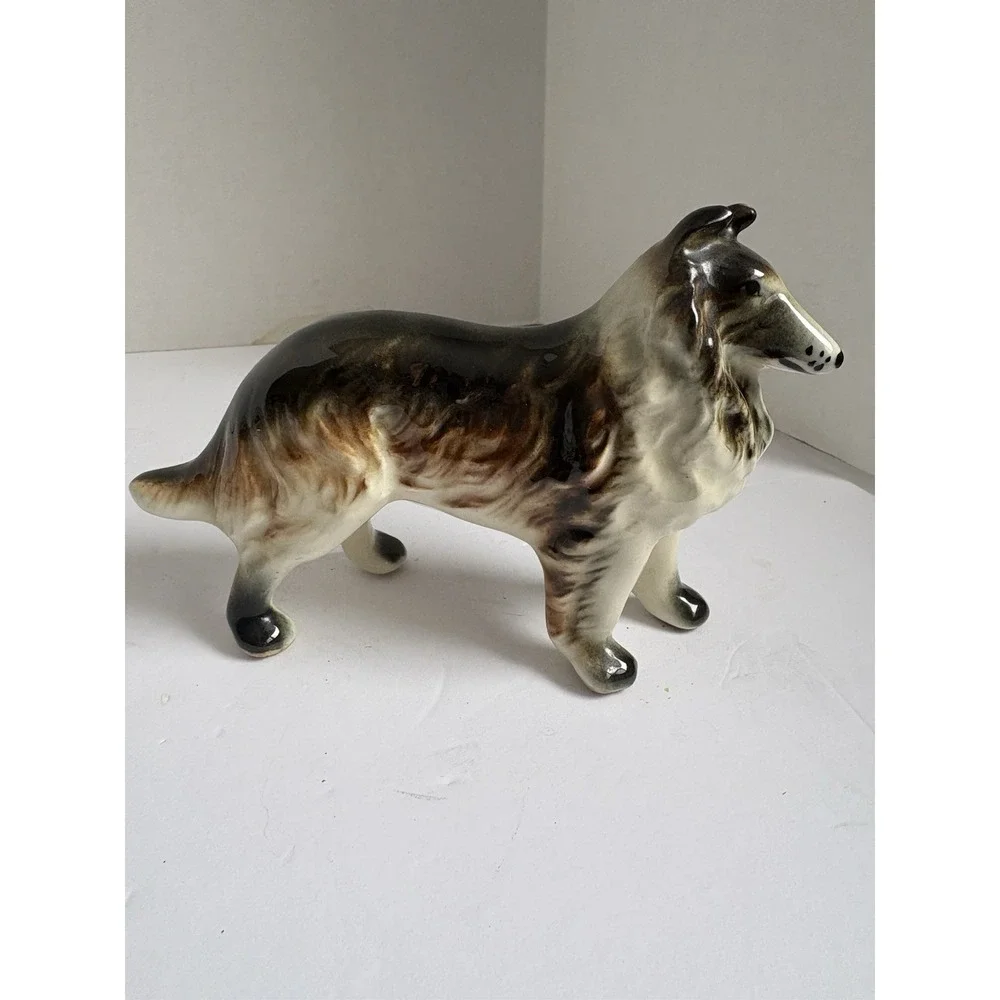 Vintage  Ceramic Porcelain  Border Collie Dog Figurine Trio Black Brown White